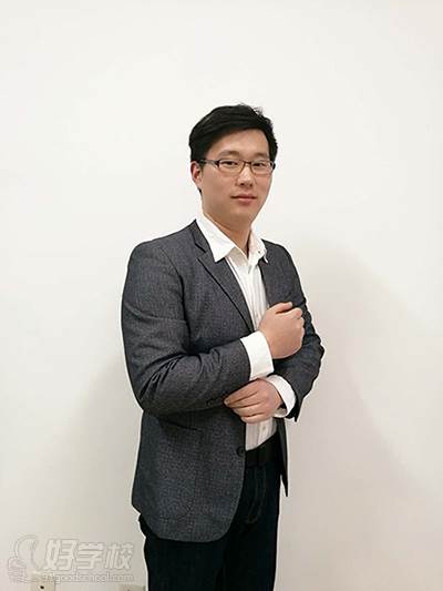合肥新思福教育  子沐(貝塚倫)老师