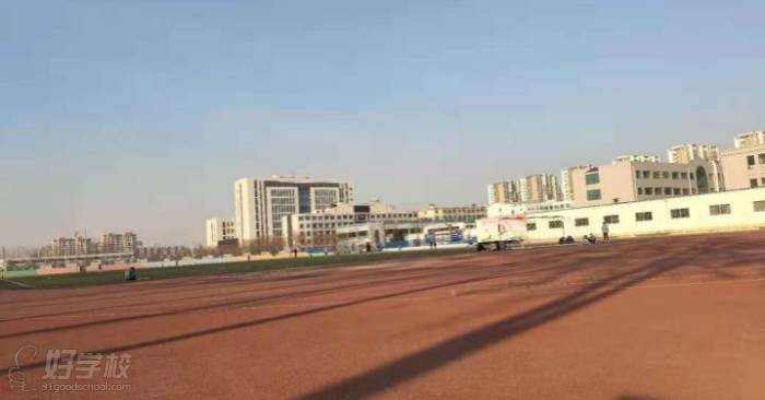 聊城航空服务专业三年制中技班-山东工程技师学院航空