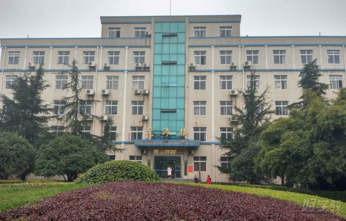 中南财经政法大学成人高考专升本招生简章