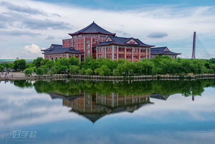 南方医科大学成人高考高起专佛山招生简章
