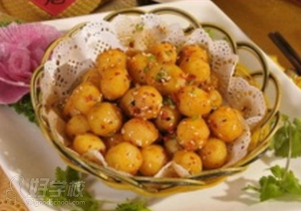 炕土豆:"炕"是湖北宜昌地区,恩施地区的方言,是煎炒焖炸之外的一种