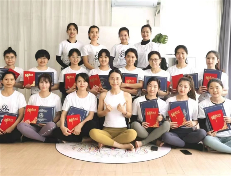 广州哈他瑜伽初中高级全科班