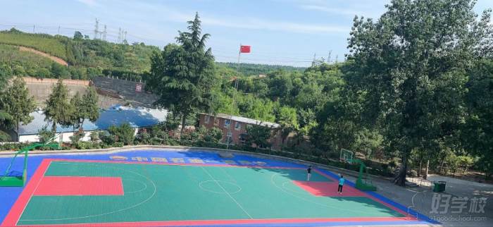学校操场