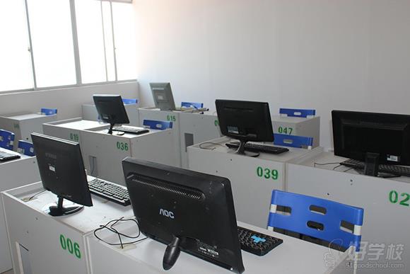 广东省皮革协会培训中心-电脑课室