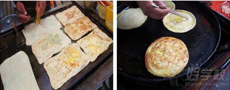鸡蛋灌饼打鸡蛋和煎饼的实操图片