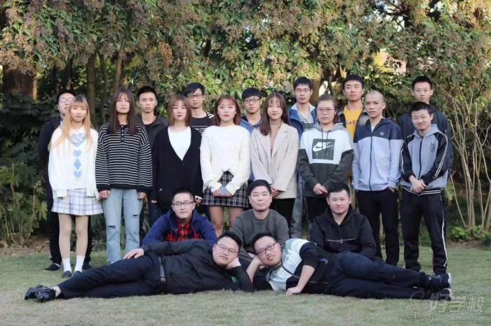 学员合影