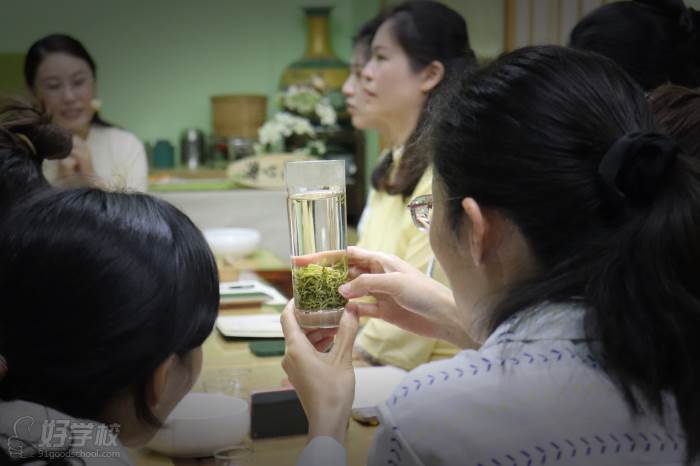 品茶