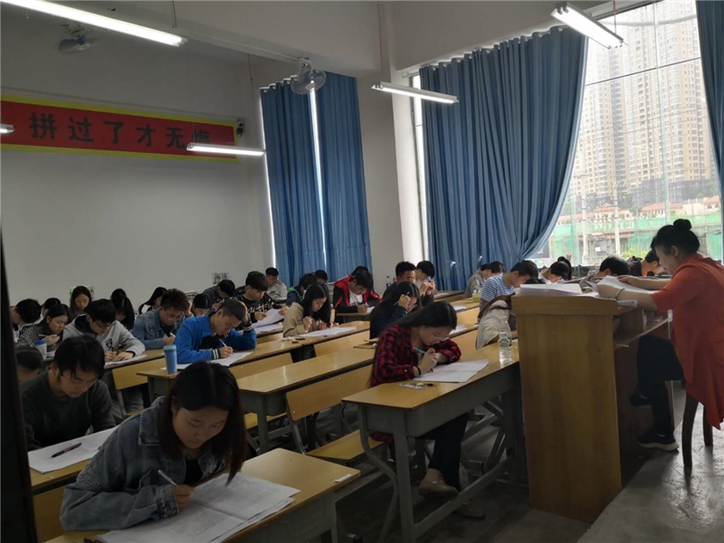 贵州高考复读精品班