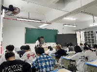  广州哪里有高考复读全日制辅导班？如何？