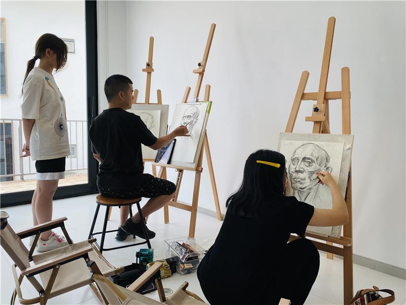 杭州美术联考暑期班
