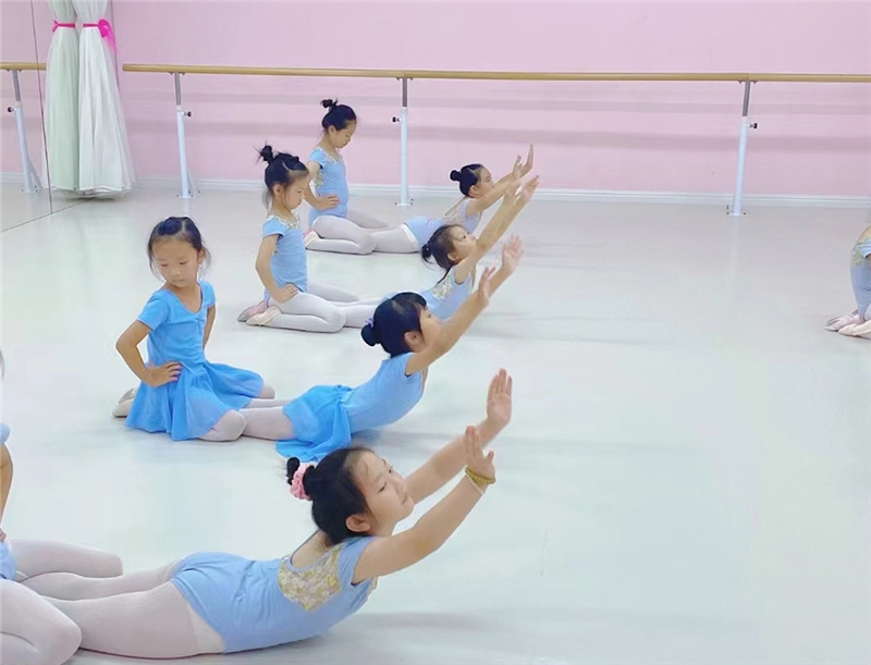 广州6-18岁舞蹈进阶班