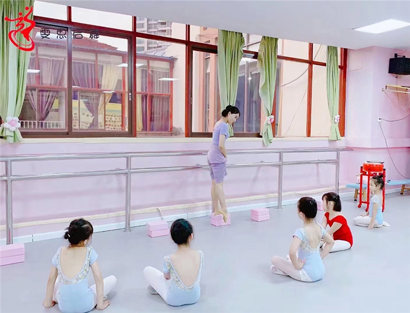 广州3-6岁少儿舞蹈启蒙班