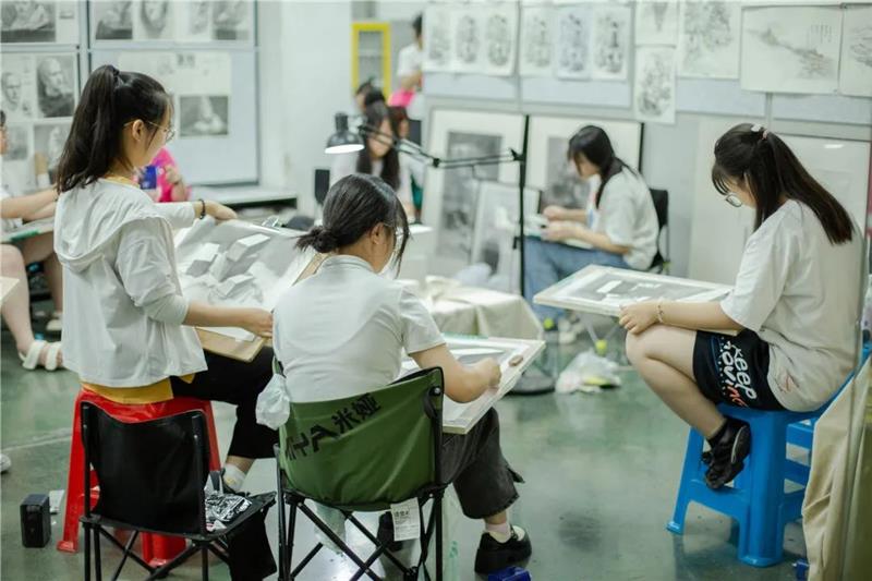 上海高考美术暑假集训班