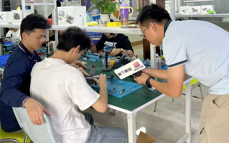 全域无人机芯片级维修工程师 40 天脱产精修班