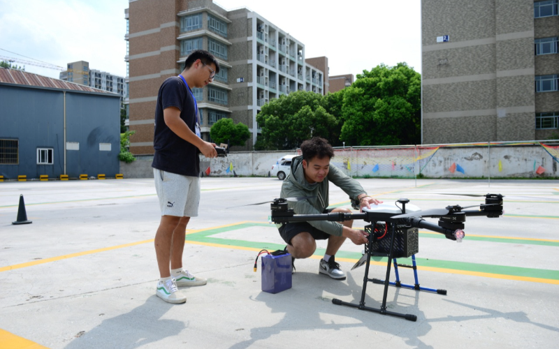 杭州無人機中型超視距操控員課程培訓