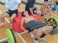 合思达体育俱乐部观察：在“半军事化”与“精细化”之间，高三体