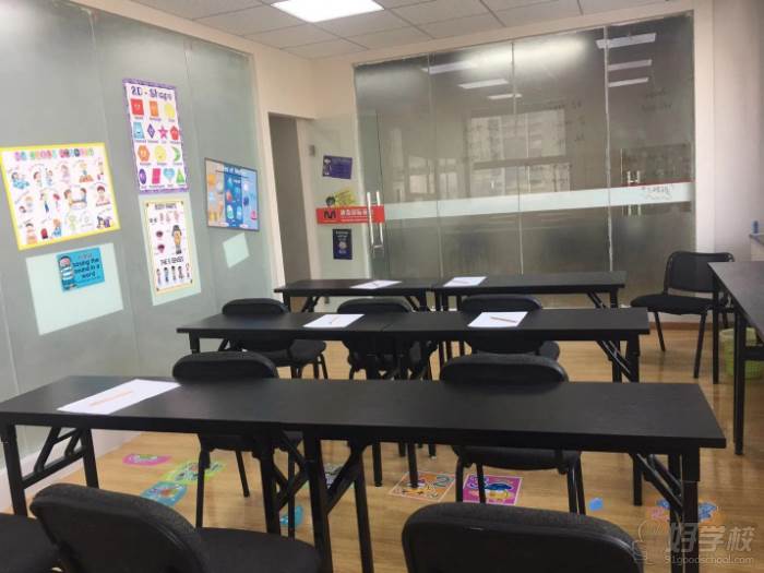 合肥神奇国际英语培训中心  教室环境