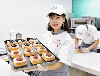 广州中国蛋糕饮品私房52天全能培训班