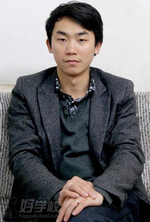 广大美术培训中心教师