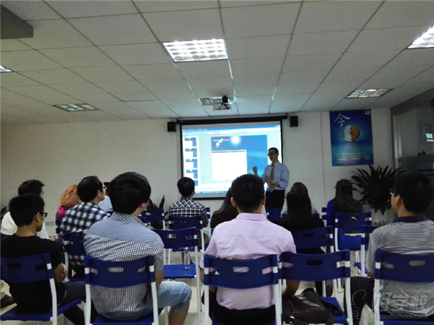 深圳MGB玛瑞格国际英语学校多媒体课程