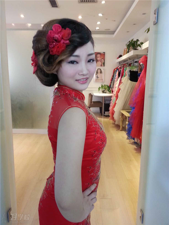 深圳芭莎学员做品之红色旗袍造型