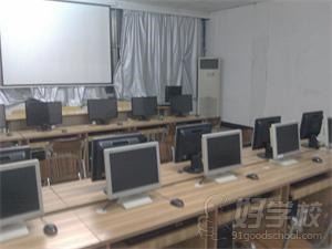 佛山世纪龙腾电脑设计培训中心--教学环境