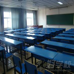 上海仁翔教育课室设备环境