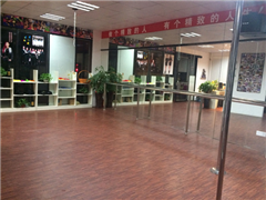 广州第一感舞妆艺术培训中心教学环境