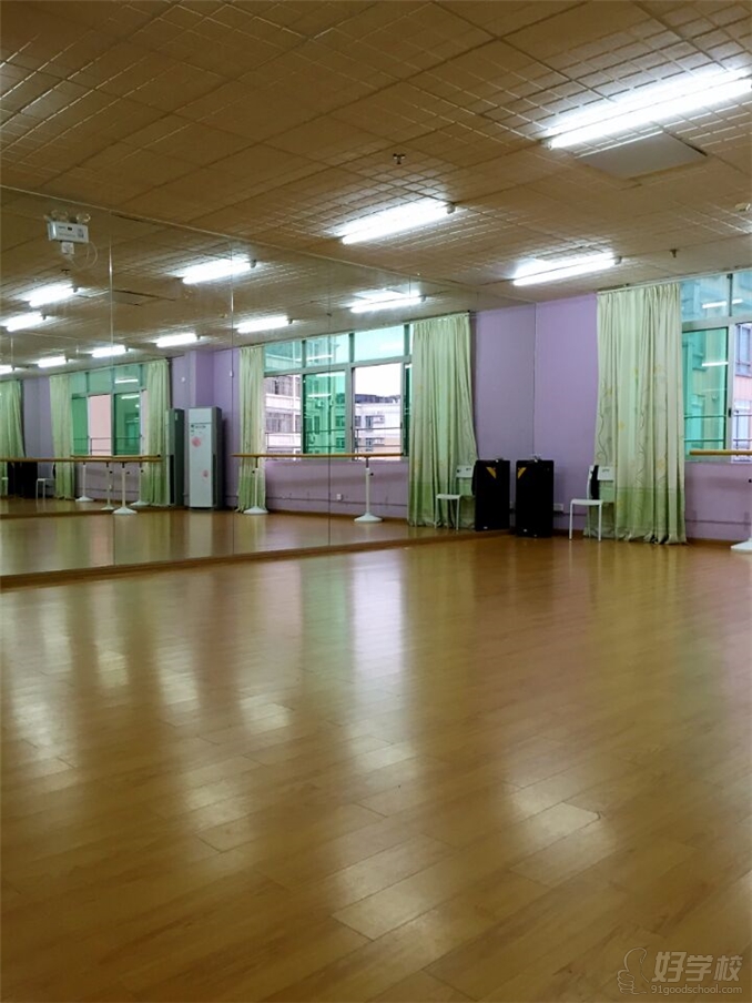广州熙雅艺术中心舞蹈室