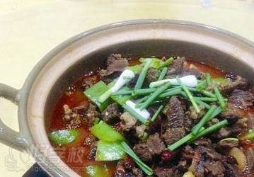 杭州飄飄香小吃培訓(xùn)學(xué)校 牛肉煲成品展示