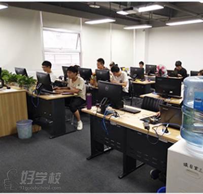上海海文IT教育  现场教学