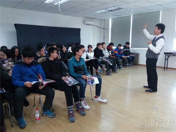 北京格瑞思国际高中教学风采