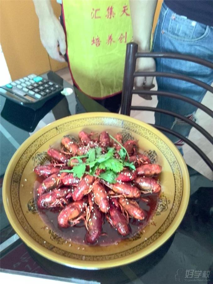 十三香小龙虾美食成品