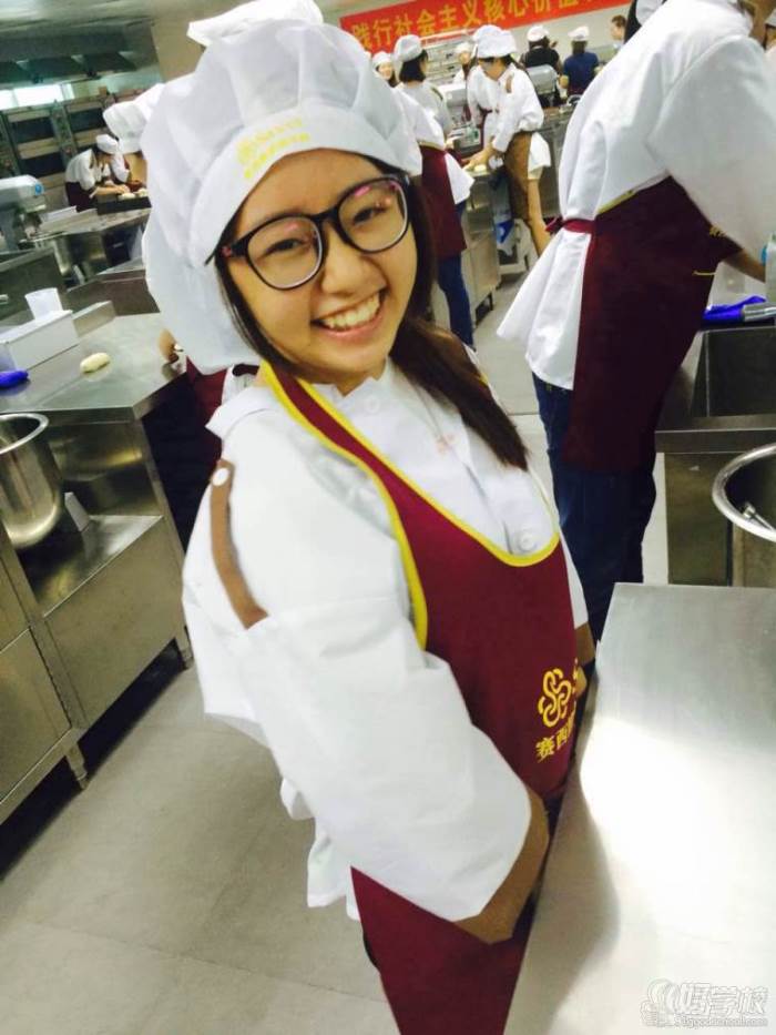 东莞赛西维烘焙学校学生学习现场