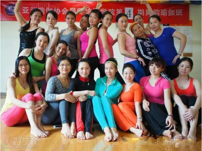 广州功能舞韵瑜伽培训班学员风采