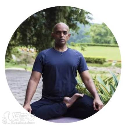 瑜伽行者——Yogi Giri