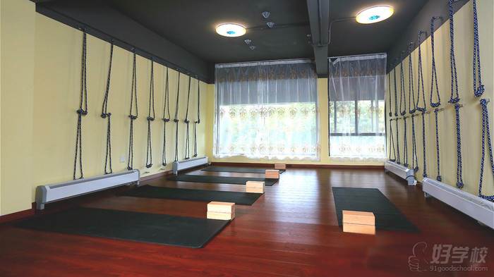 瑜伽练习室