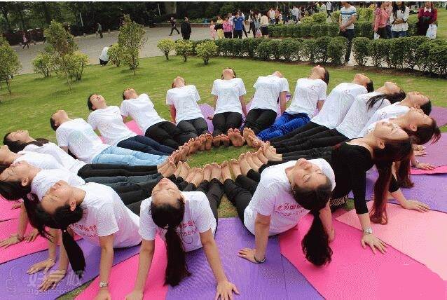 北京美丽峰汇瑜伽  学员风采