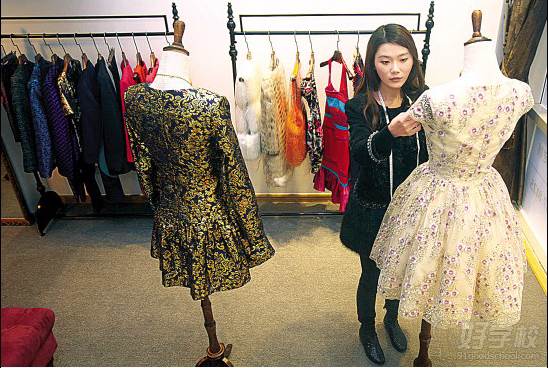 成品服装间 成品服装间