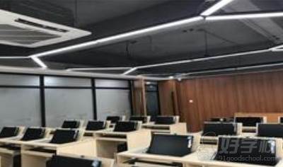 广州番禺区南村创新文化培训中心  电脑课室