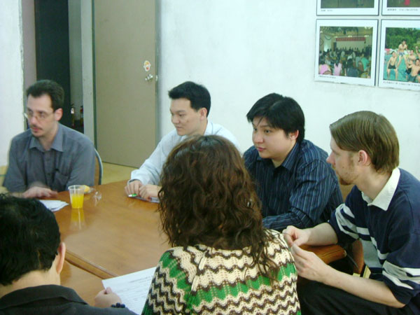 外教与学员的课后英语会话练习