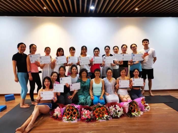 广州瑜伽教师培训班