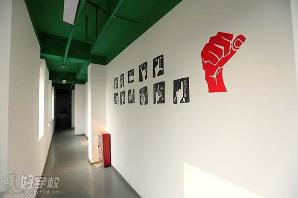 广州广电艺术培训中心走廊