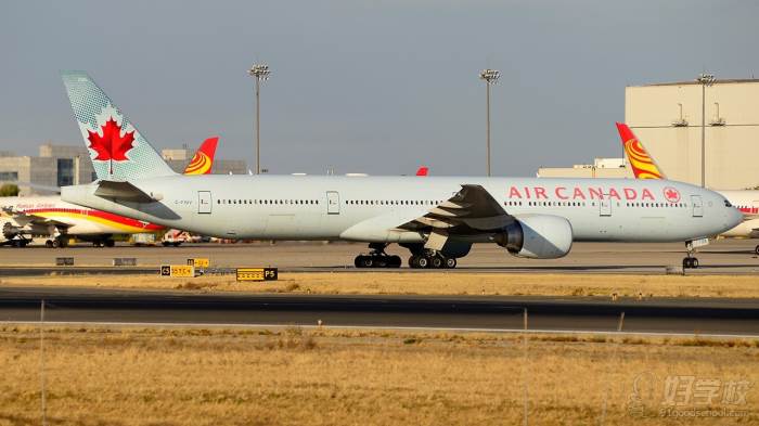 加拿大航空（加拿大），280架