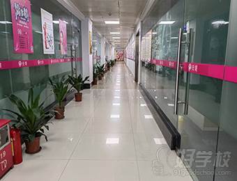 走廊环境
