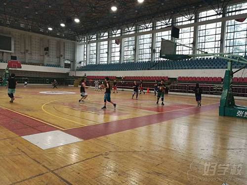 武汉极光篮球俱乐部教学环境