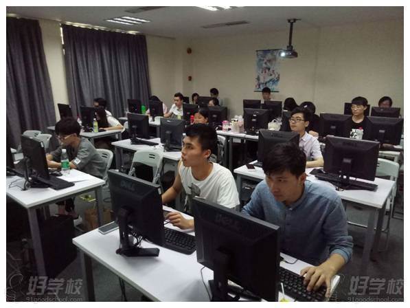 上海艺动数码科技培训中心教学现场