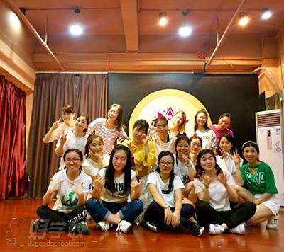 深圳领航舞蹈瑜伽培训学院  成人学员风采展示