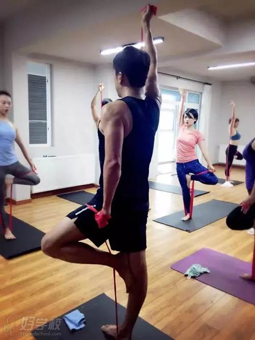 湖南EightWei创意运动瑜伽 教学练习