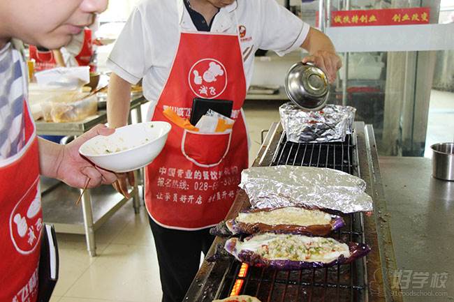 誠飛餐飲教學環(huán)境